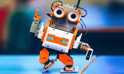 آموزش مبانی رباتیک